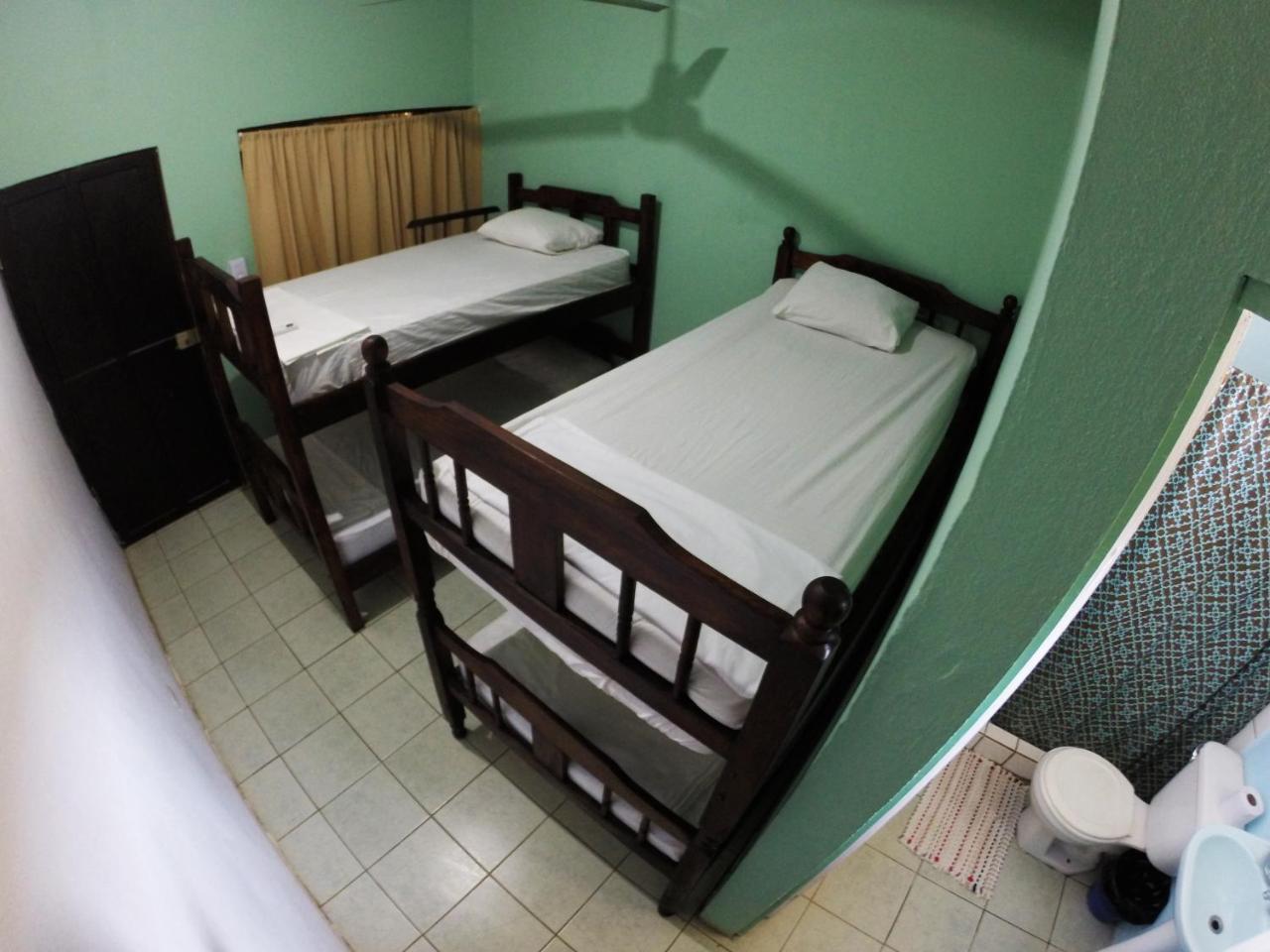 Tsunami Hostel Tamarindo Exteriör bild